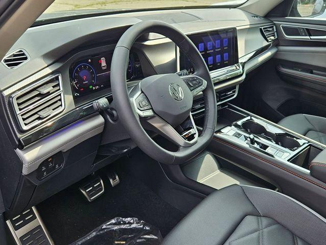 new 2025 Volkswagen Atlas car, priced at $44,899