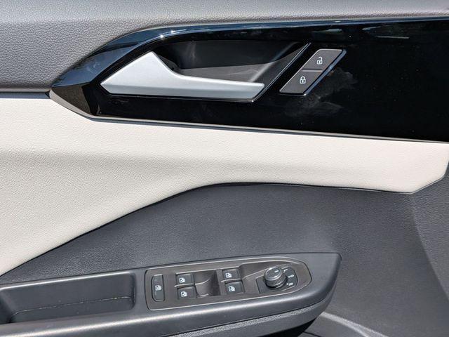 new 2025 Volkswagen Taos car, priced at $25,678