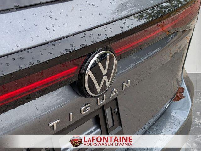 new 2025 Volkswagen Tiguan car, priced at $36,371