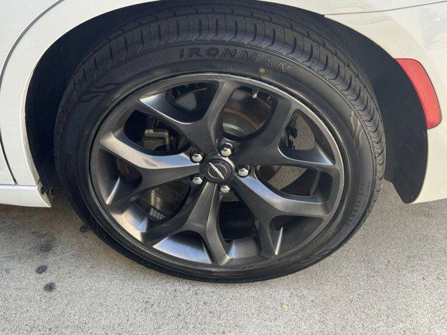 used 2022 Chrysler 300 car, priced at $21,426
