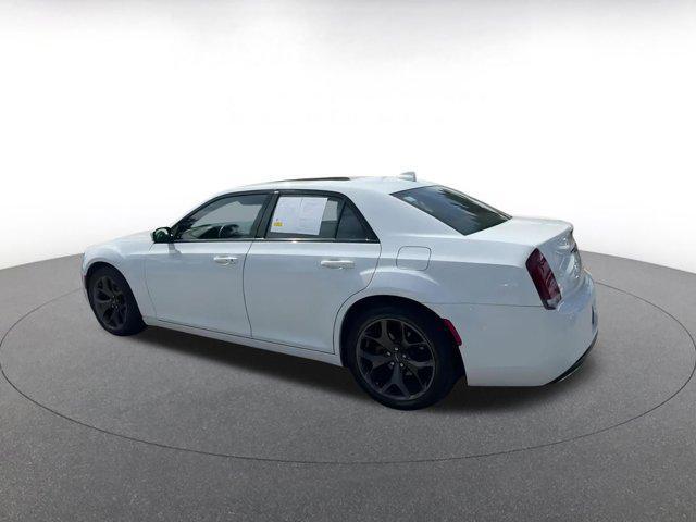 used 2022 Chrysler 300 car, priced at $21,426
