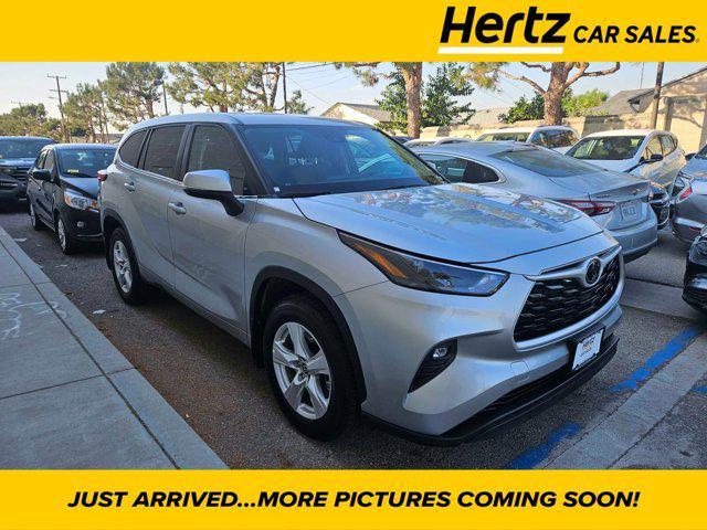 used 2023 Toyota Highlander car, priced at $32,915