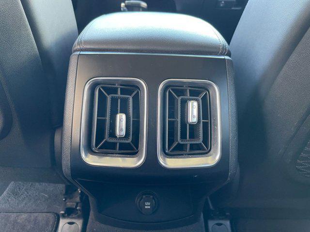 used 2024 Kia Sorento car, priced at $27,223