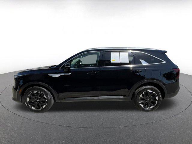 used 2024 Kia Sorento car, priced at $27,223