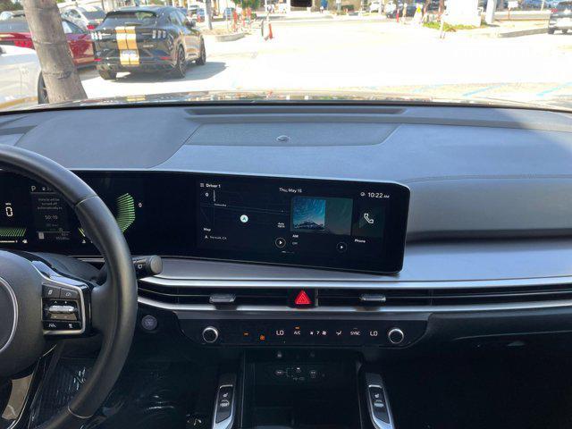 used 2024 Kia Sorento car, priced at $27,223