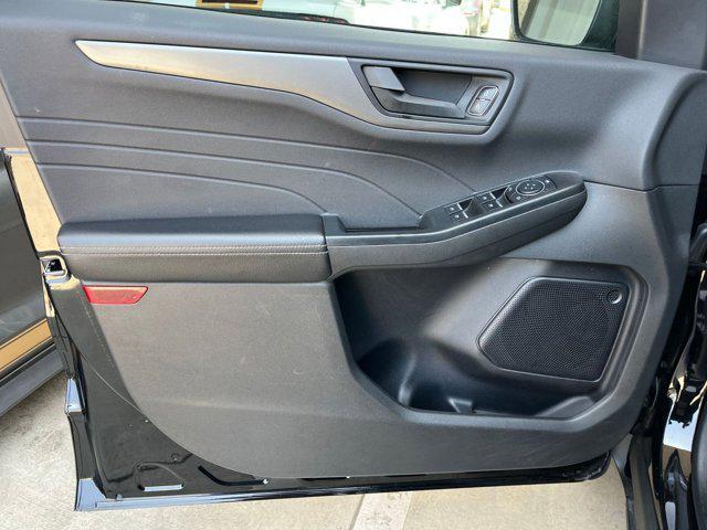used 2024 Ford Escape car, priced at $22,017