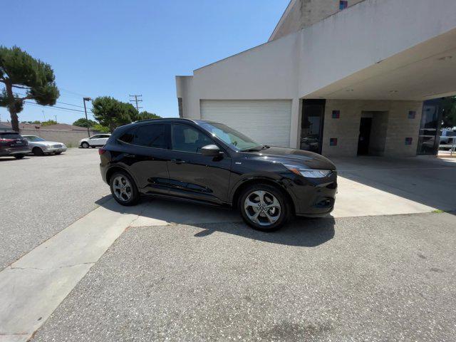 used 2023 Ford Escape car, priced at $21,626