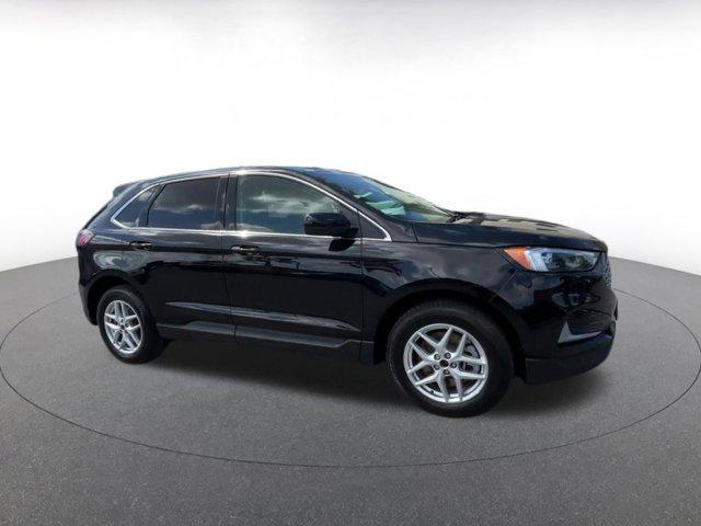 used 2024 Ford Edge car, priced at $25,664