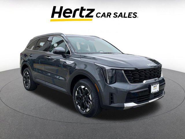 used 2024 Kia Sorento car, priced at $30,662