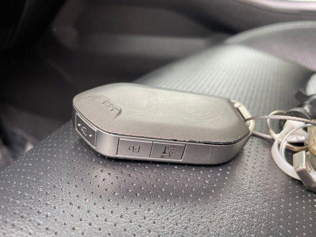 used 2024 Kia Sorento car, priced at $30,662