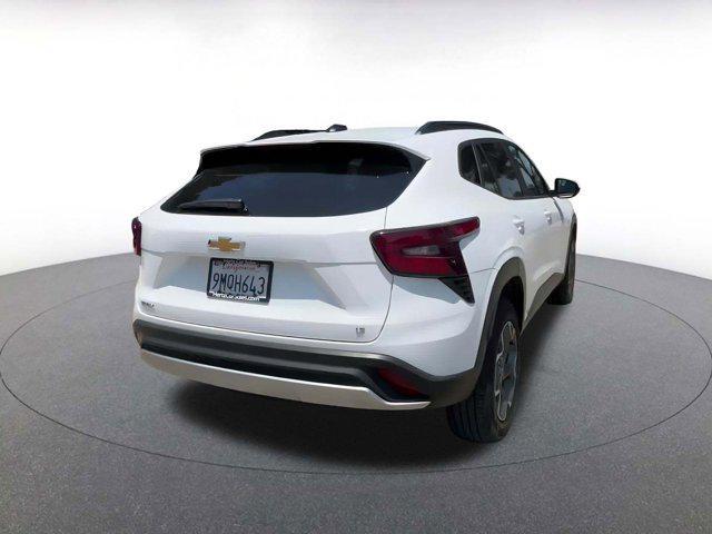 used 2024 Chevrolet Trax car, priced at $22,153