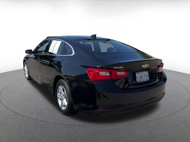 used 2024 Chevrolet Malibu car, priced at $20,118