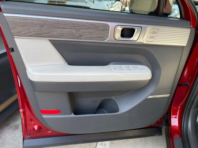 used 2024 Hyundai Santa Fe car, priced at $37,148