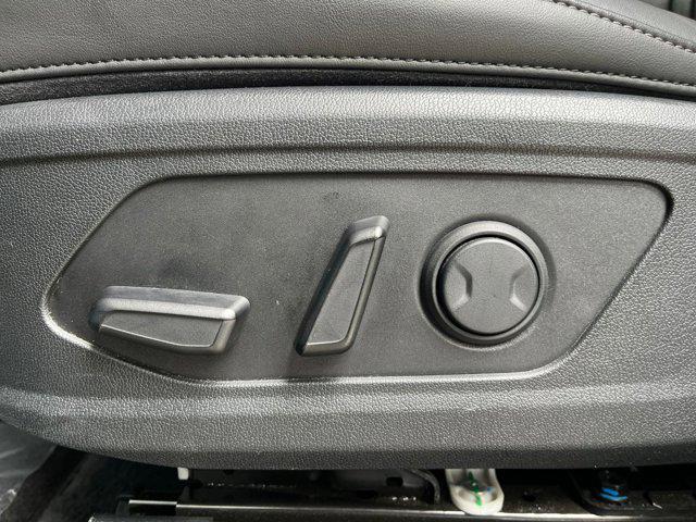 used 2024 Kia Sorento car, priced at $27,573