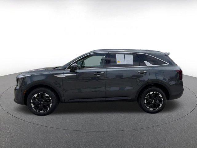 used 2024 Kia Sorento car, priced at $27,573