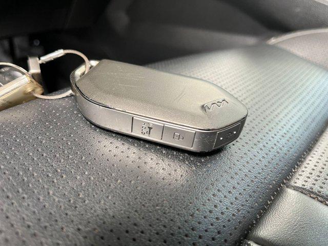 used 2024 Kia Sorento car, priced at $27,573
