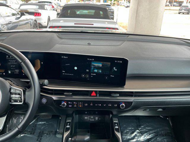 used 2024 Kia Sorento car, priced at $27,573