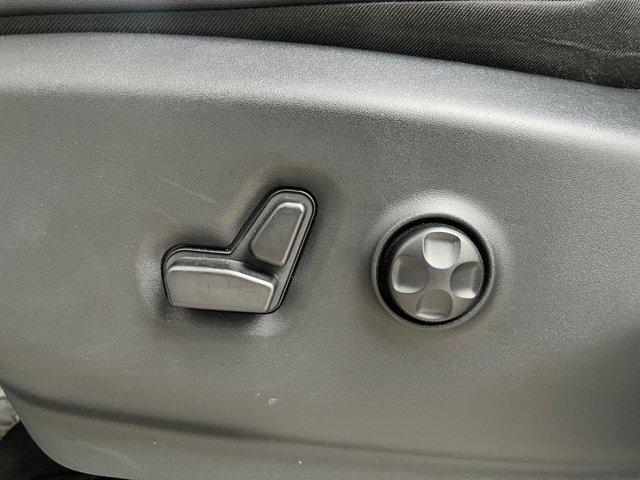 used 2024 Chrysler Pacifica car, priced at $33,846