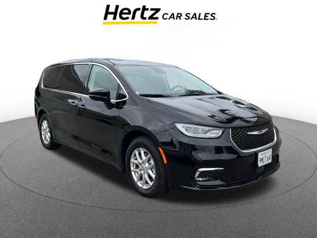 used 2024 Chrysler Pacifica car, priced at $33,846
