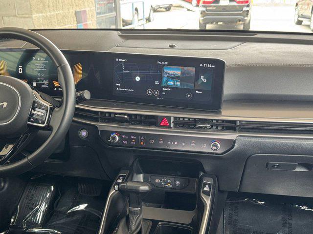 used 2024 Kia Sorento car, priced at $29,263