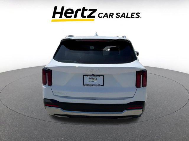 used 2024 Kia Sorento car, priced at $30,306