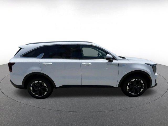 used 2024 Kia Sorento car, priced at $30,306