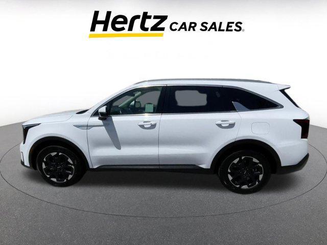 used 2024 Kia Sorento car, priced at $30,306