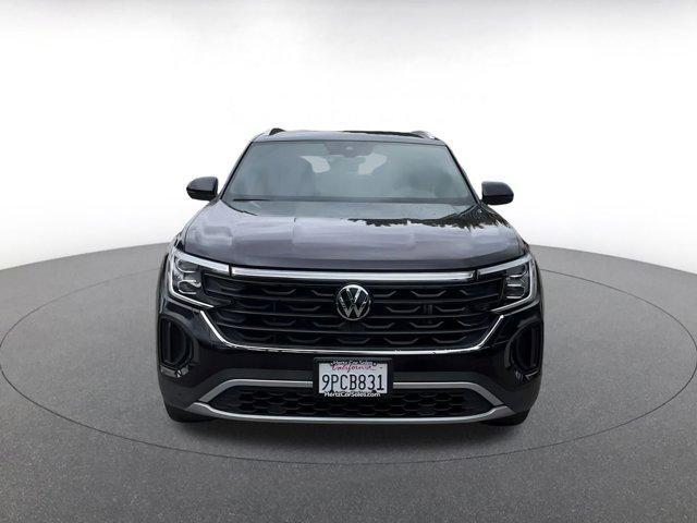 used 2025 Volkswagen Atlas Cross Sport car, priced at $34,000