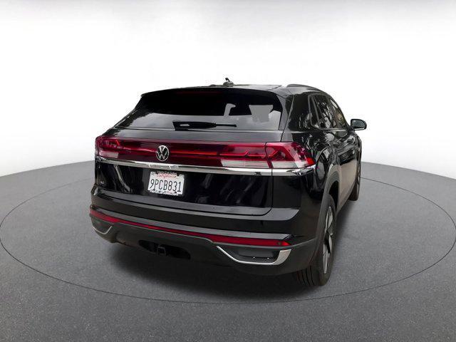 used 2025 Volkswagen Atlas Cross Sport car, priced at $34,000