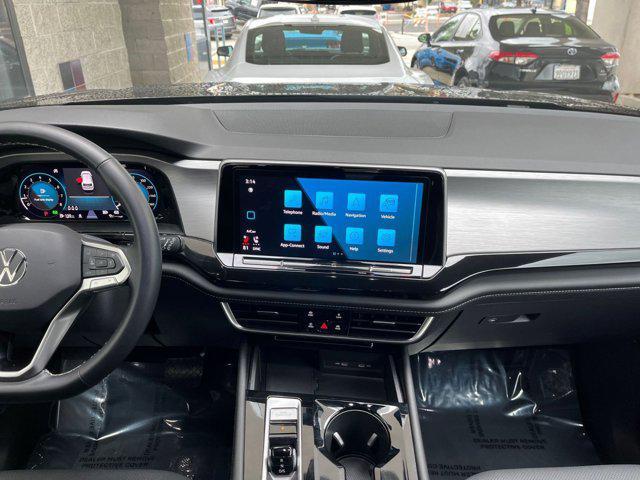 used 2025 Volkswagen Atlas Cross Sport car, priced at $34,000