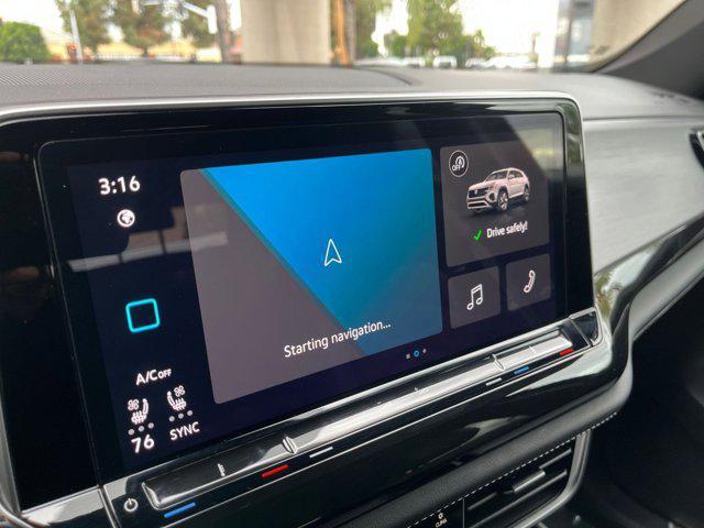 used 2025 Volkswagen Atlas Cross Sport car, priced at $34,000