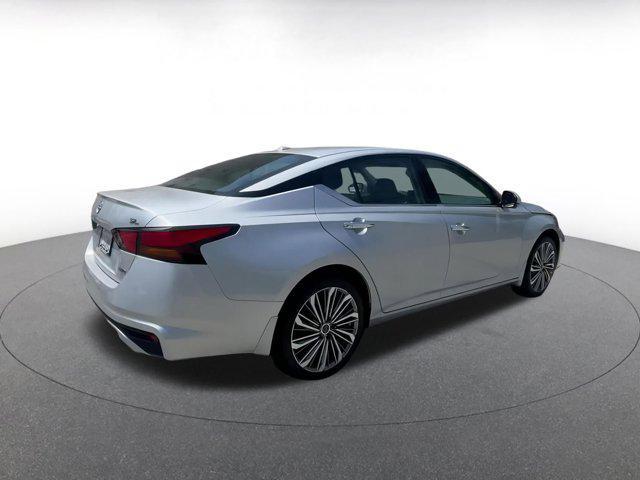 used 2024 Nissan Altima car, priced at $25,894