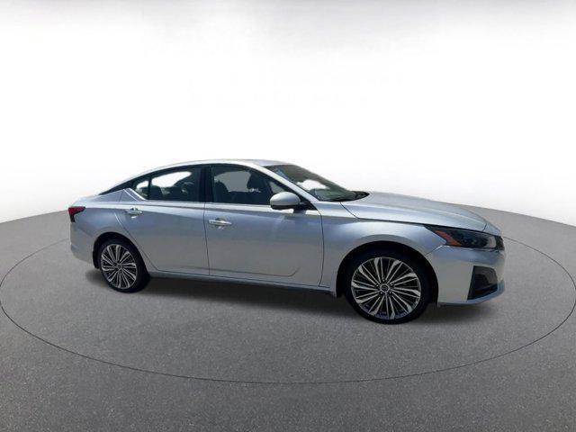 used 2024 Nissan Altima car, priced at $25,894