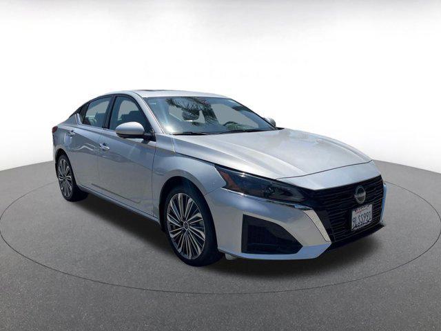 used 2024 Nissan Altima car, priced at $25,894