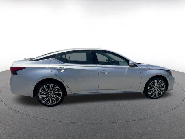 used 2024 Nissan Altima car, priced at $25,894