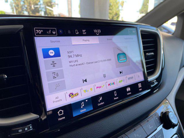 used 2024 Chrysler Pacifica car, priced at $28,888