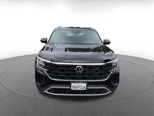 used 2025 Volkswagen Atlas Cross Sport car, priced at $33,900