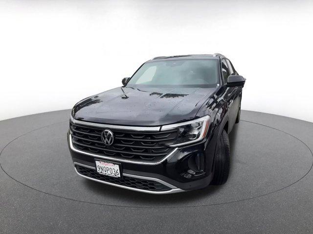 used 2025 Volkswagen Atlas Cross Sport car, priced at $33,900