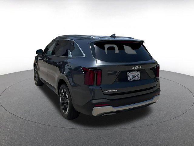 used 2024 Kia Sorento car, priced at $30,670