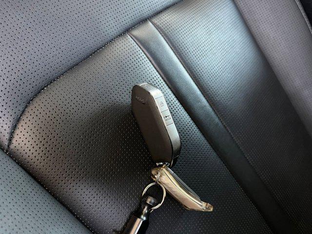 used 2024 Kia Sorento car, priced at $30,670