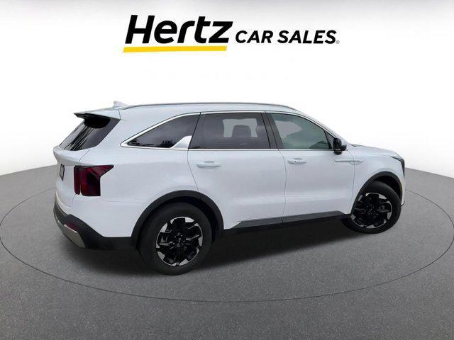 used 2024 Kia Sorento car, priced at $28,224