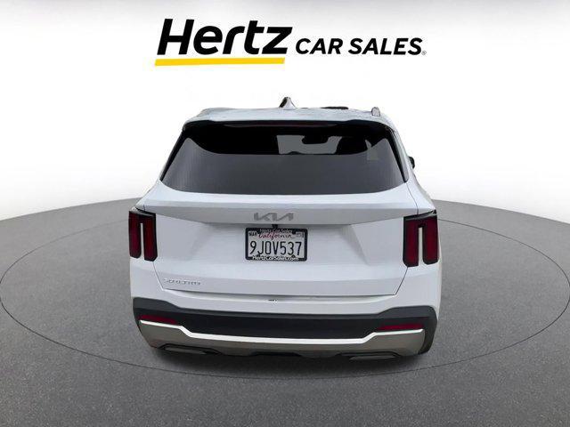 used 2024 Kia Sorento car, priced at $28,224
