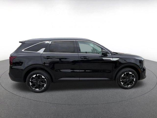 used 2024 Kia Sorento car, priced at $30,148