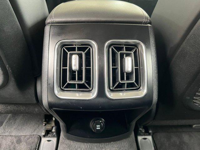 used 2024 Kia Sorento car, priced at $30,148