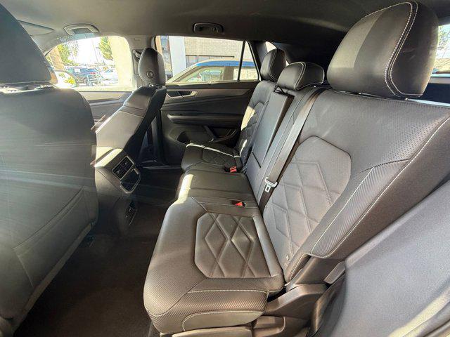 used 2025 Volkswagen Atlas Cross Sport car, priced at $34,400