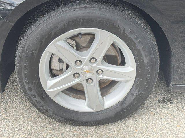 used 2023 Chevrolet Malibu car, priced at $16,350