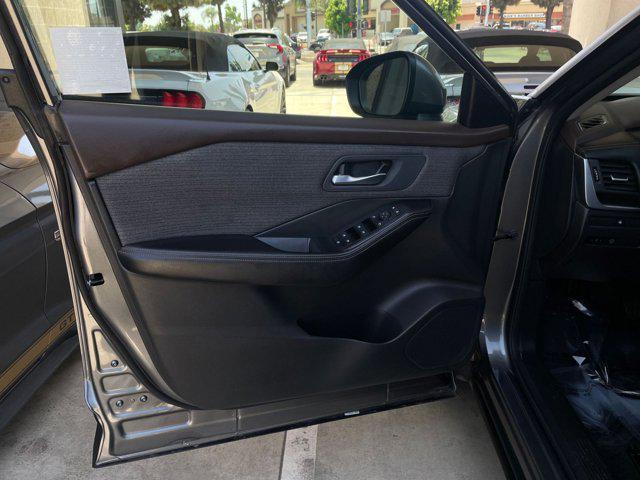 used 2023 Nissan Rogue car, priced at $20,109