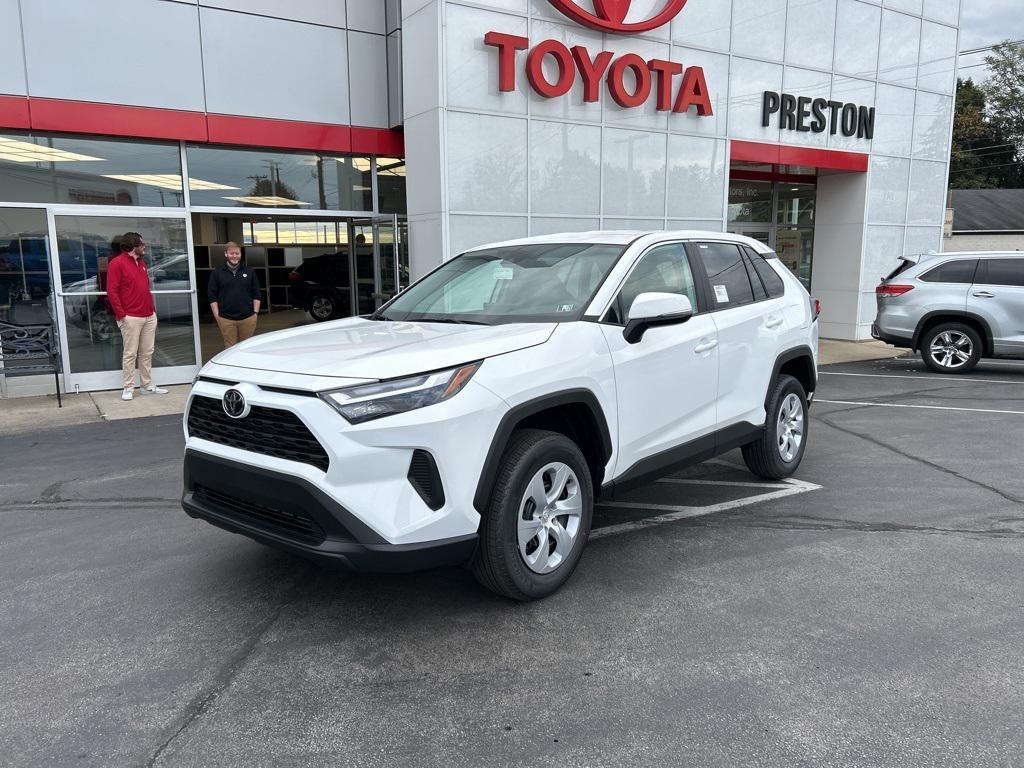 new 2025 Toyota RAV4 car, priced at $31,862