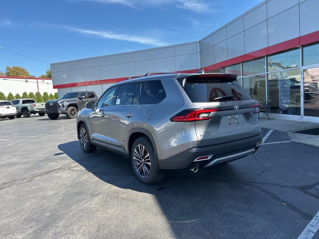 new 2026 Toyota Grand Highlander Hybrid car, priced at $61,768