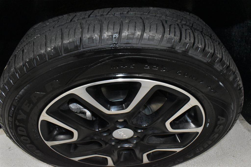 used 2022 Jeep Compass car, priced at $20,998